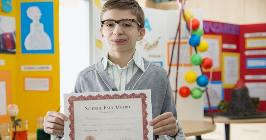 25+ Blue-Ribbon Middle School Science Fair Projects