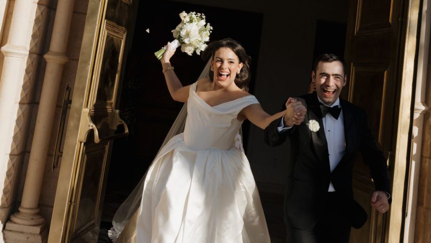 The Bride Wore Vivienne Westwood for Her Tropical Wedding in Miami’s Botanical Gardens