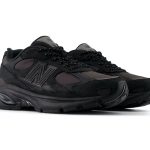 Official First Look at the New Balance 2010 “Faded Black”