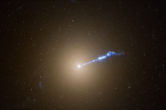 3,000-light-year-long jet offers new clues to first black hole ever imaged