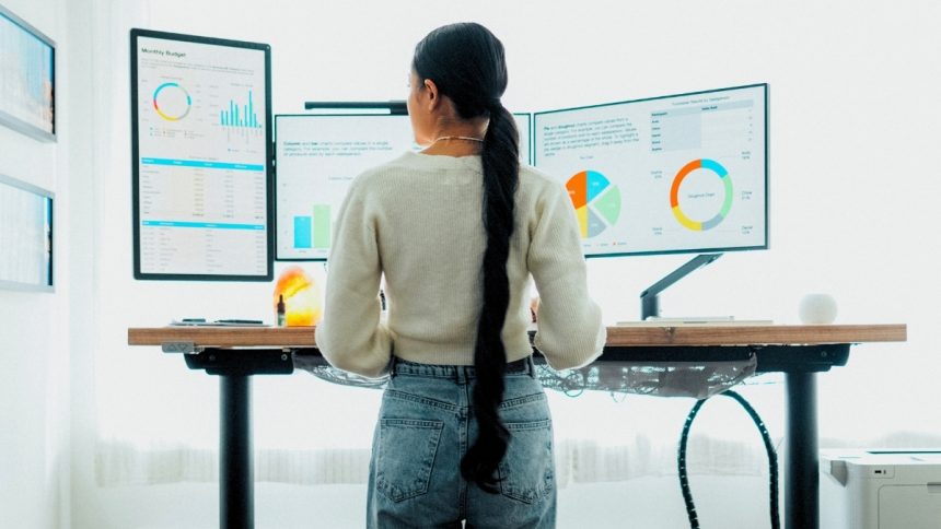A Simple Change to Your Standing Desk Could Make Workdays Healthier : ScienceAlert