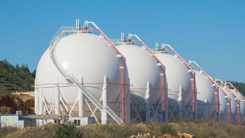 ADNOC Gas inks LNG deal worth up to bn with India’s HPCL