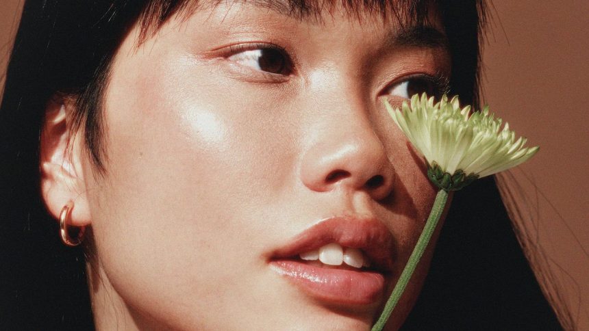 7 ’90s Perfumes Primed for a 2026 Comeback