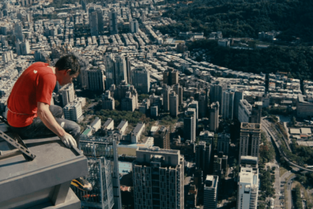 Alex Honnold’s ‘Skyscraper Live’ Hits 6.2 Million Views on Netflix