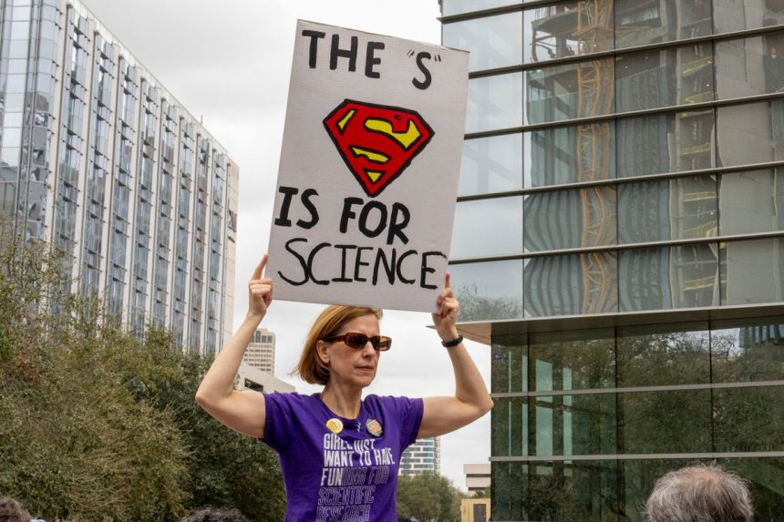 Americans Overwhelmingly Support Science, but Some Think the U.S. Is Lagging Behind: Pew