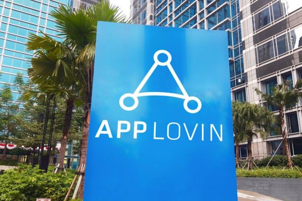 AppLovin Stock Just Plunged Below a Key Support Level. Should You Buy the Dip?
