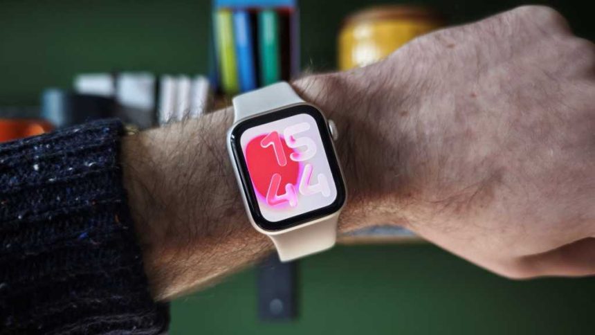 Apple Watch SE 3 Review: The Easy Choice