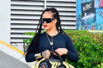 Rihanna’s Boat Excursion Calls for Statement Accessories