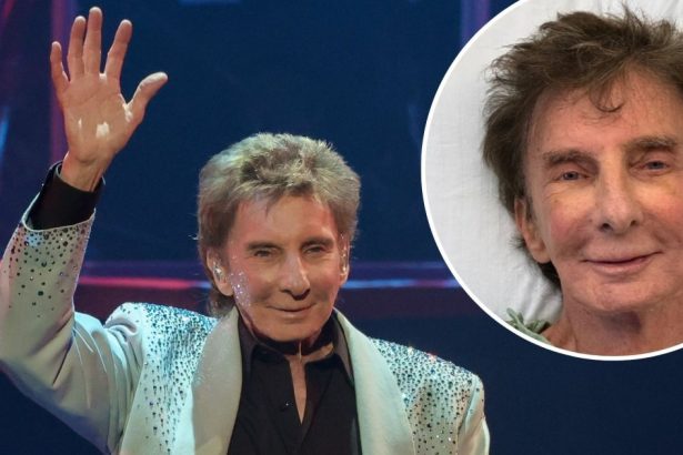 Barry Manilow Shares Hospital Bed Selfie and Update After Cancer Diagnosis