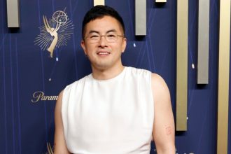 Bowen Yang Cries Over Final SNL Episode on Las Culturistas Podcast