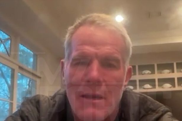 Brett Favre Says ‘No Way In Hell Am I Giving Up’ On Parkinson’s