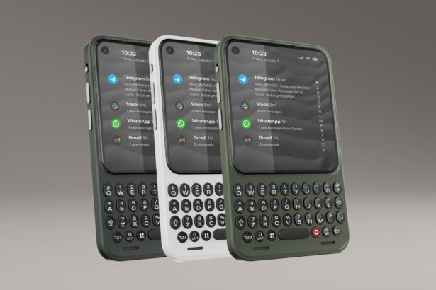 Clicks debuts its own take on the BlackBerry smartphone, plus a  snap-on mobile keyboard