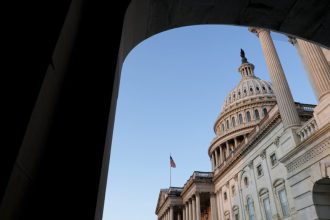 Congress’ health deal expected to pass, health insurer CEOs testify