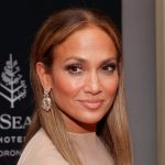 Cop Jennifer Lopez’s Winter-Perfect Cardigan Style for Less