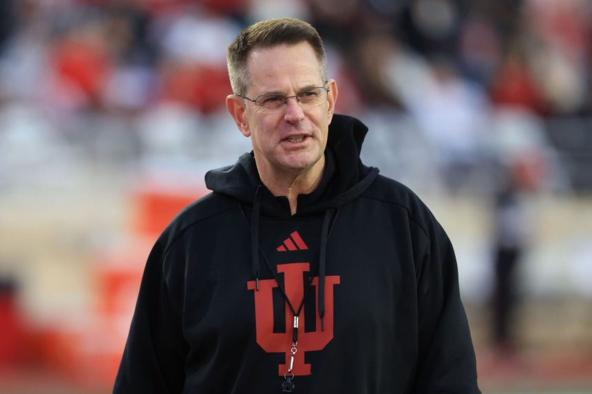 Curt Cignetti flips emotional locker room switch ahead of Miami clash