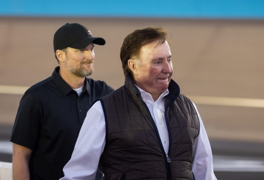 Dale Earnhardt Jr. tears into Steve Phelps for “not cool’ comments on Richard Childress