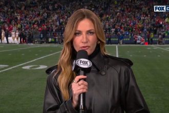Erin Andrews Swaps Faux Fur Coat for Leather at 49ers vs. Seahawks Game