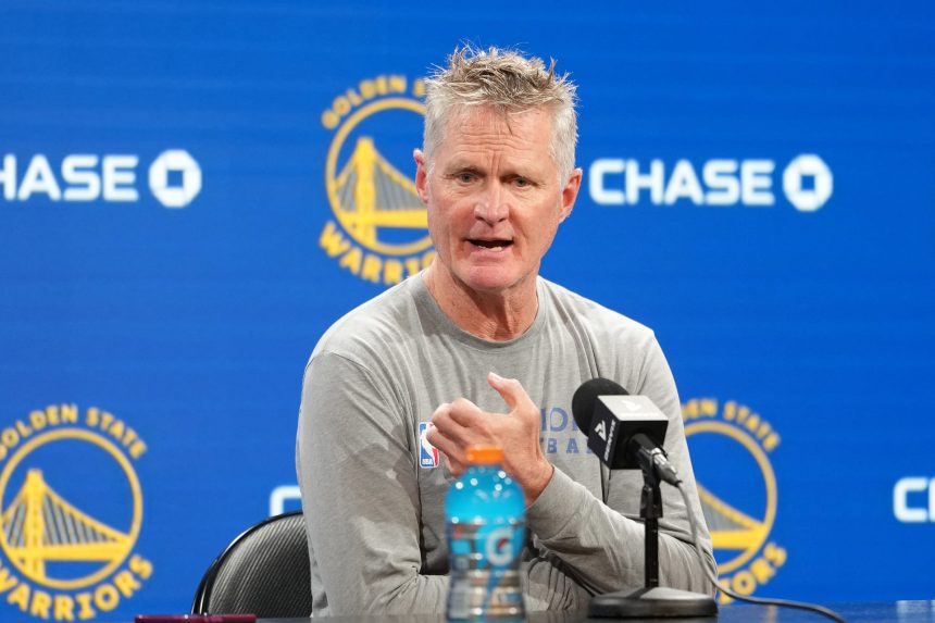 Ex-Warriors Dubs Steve Kerr ‘Problem in Locker Room’ as Steph Curry & Squad’s Championship Hopes Dwindle