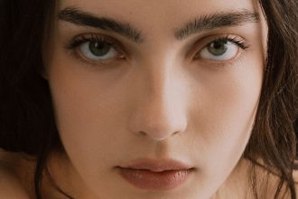 My Eyelashes Were Nonexistent—Until I Tried These Eyelash Growth Serums