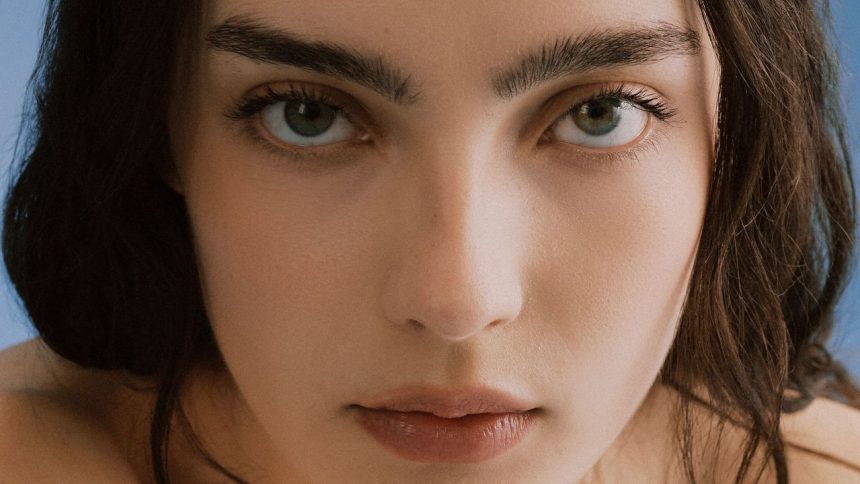 My Eyelashes Were Nonexistent—Until I Tried These Eyelash Growth Serums