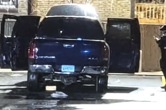 Gang shooting leaves 1 dead, 2 injured outside KFC in Gage Park