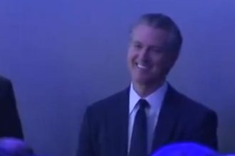 Gavin Newsom Laughs At Trump At Davos