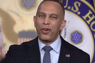 Hakeem Jeffries Says Trump Administration Criminals Will Be Prosecuted