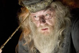 ‘Harry Potter’ Actor Hired Earwig’ Assistant to Feed Him Lines on Set