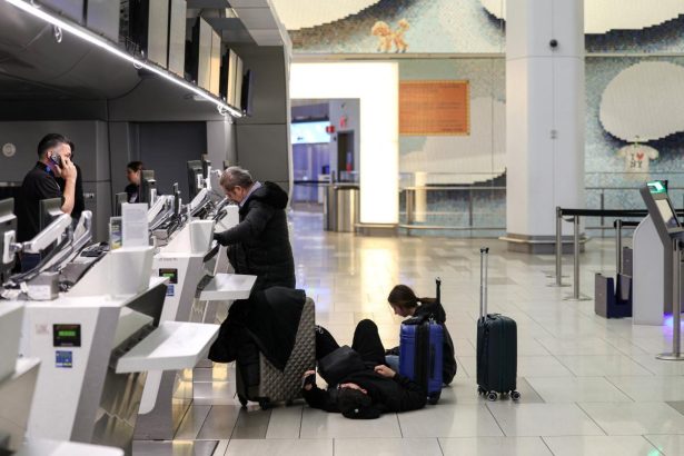 Here’s what airlines owe you amid winter storm Fern