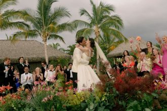 The 2026 Wedding Trends That Are In—and Out—for the Year