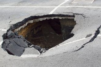 How Do Sinkholes Happen, And Can We Predict Them? : ScienceAlert