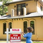 How much income is needed to afford a 0,000 mortgage?