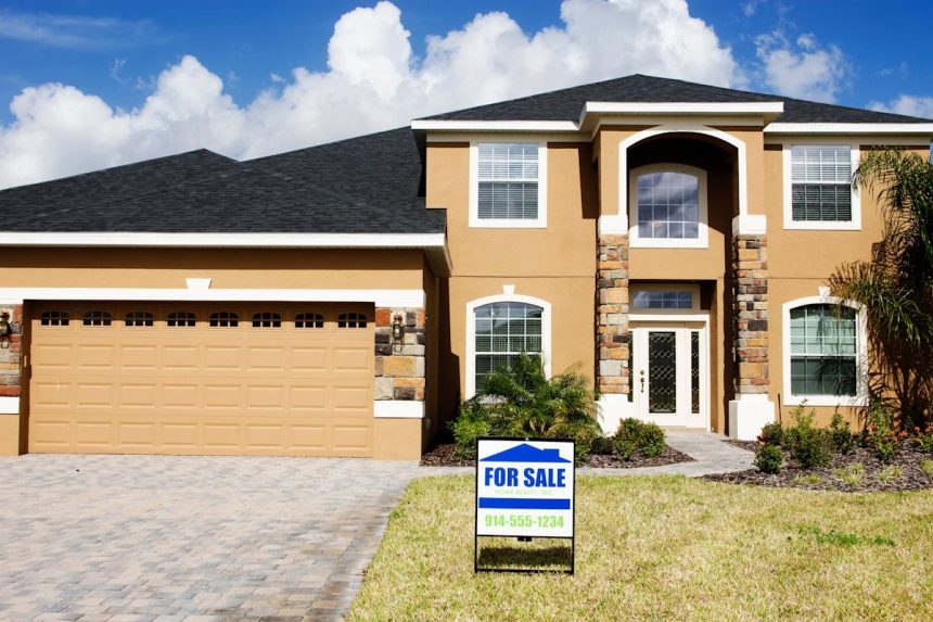 How much is the monthly payment on a 0,000 mortgage?