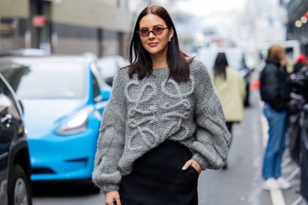 I Lived in New York — All the Rich Moms Wear These Sweater Styles