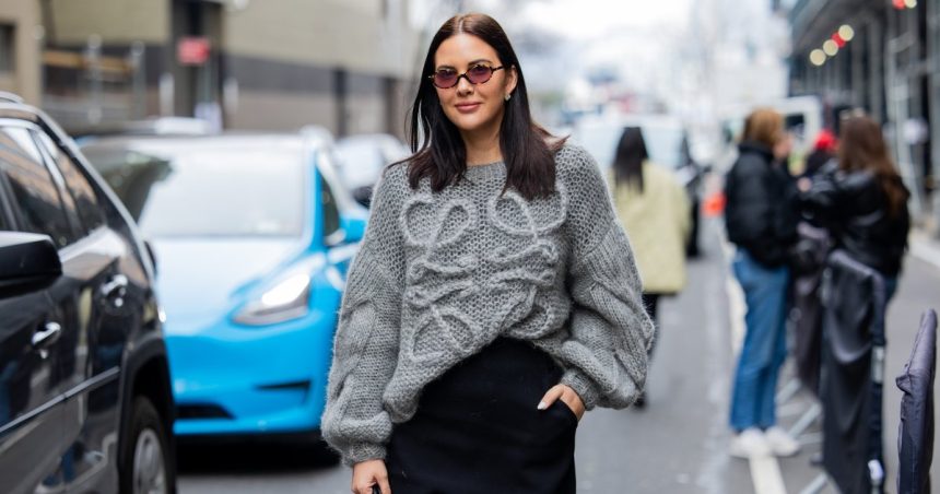 I Lived in New York — All the Rich Moms Wear These Sweater Styles