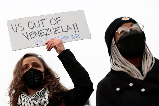 Ilegal, agresiva e inestable: La incursión del presidente Trump en Venezuela aumenta los riesgos de seguridad