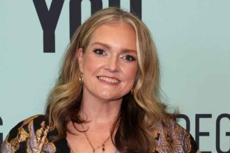 It Ends With Us Author Colleen Hoover Reveals Cancer Diagnosis