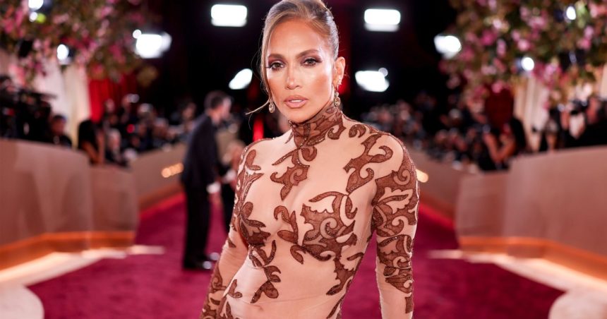 Jennifer Lopez’s K Bag Has a  Twin Hiding on Amazon