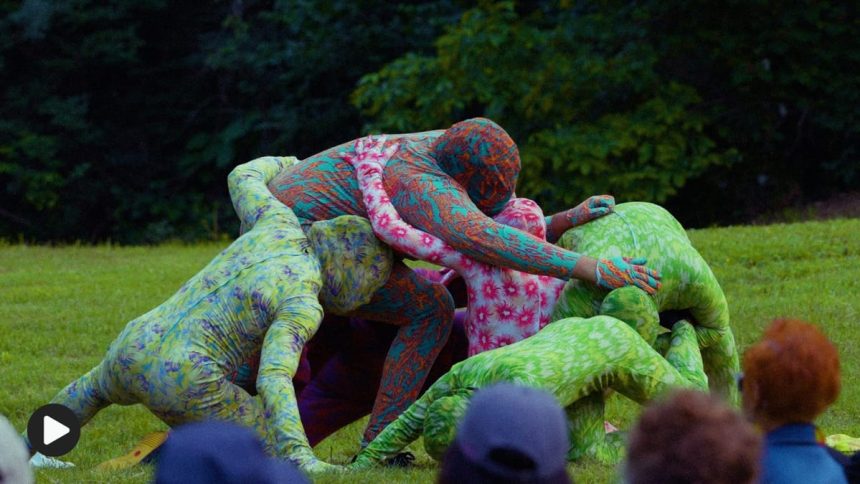 Joiri Minaya: Venus Flytrap