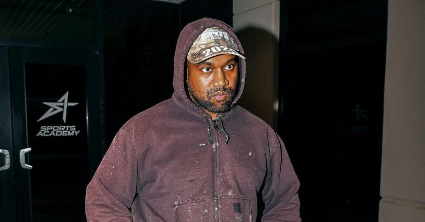 Kanye’s Apology ‘Doesn’t Erase Harm’, Mental Health Expert Says