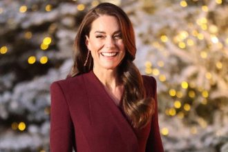 Kate Middleton Planned To Ban Queen Elizabeth’s Bizarre Christmas Rule