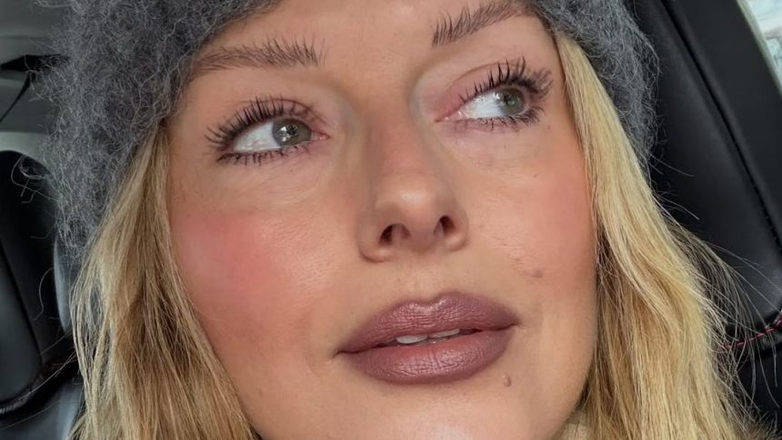 The Halo Lip Will Be 2026’s Biggest Beauty Trend, According To This Celeb Makeup Artist