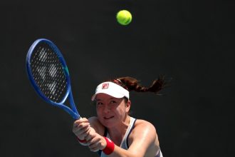 Lulu Sun knocked out of Aussie Open in first round
