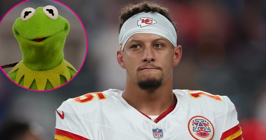 Man Dressed as Patrick Mahomes in Kermit Mask Knocked Out by Rocky