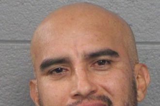 Man who possessed gun fired at Border Patrol in Little Village is Mexican national who has crossed the border illegally 30 times: feds