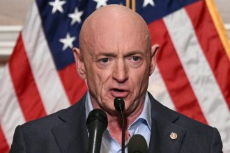 Mark Kelly Shares Exactly Why He’s ‘Not Backing Down’ Following Pentagon Censure