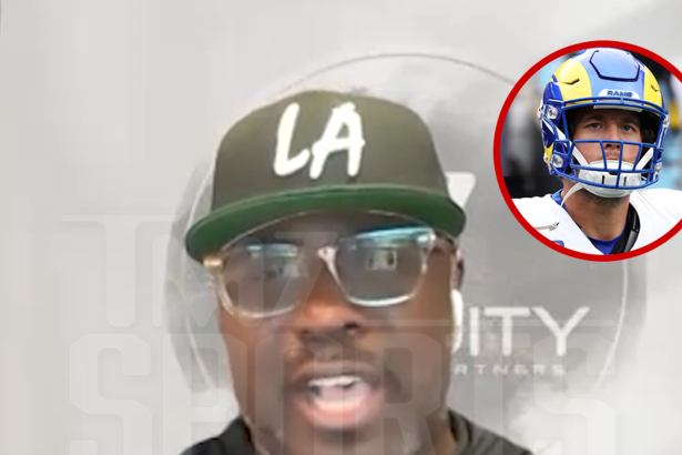 Marshall Faulk Urges Refs to ‘Stay Their Ass’ Out Of Rams vs. Bears Game