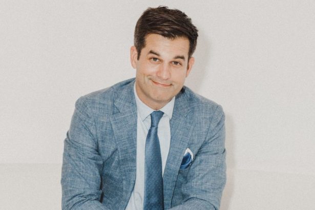 Michael Kosta Cast in Tracy Morgan’s NBC Show ‘Reggie Dinkins’