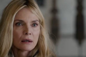 Michelle Pfeiffer and Kurt Russell Star