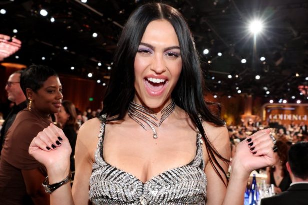 Model Amelia Gray on The Beauty and Mom Lisa Rinna on The Traitors